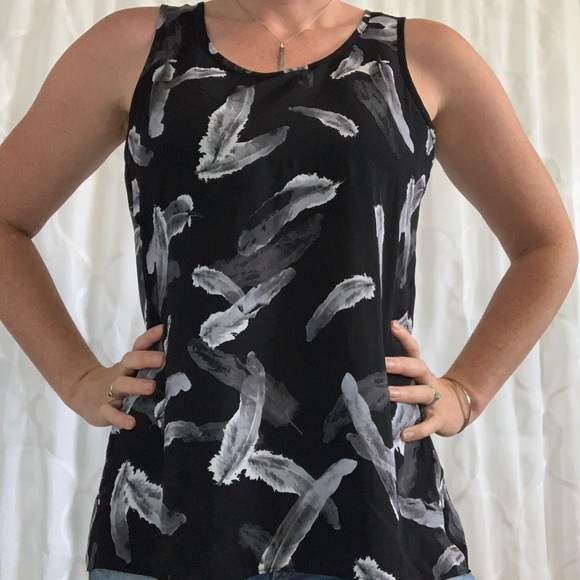 Express Flowy Tank - Picture 2 of 4